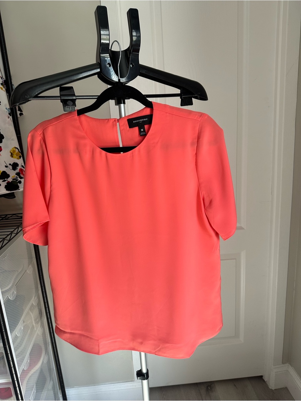 Banana Republic Coral-Orange Short Sleeve Blouse